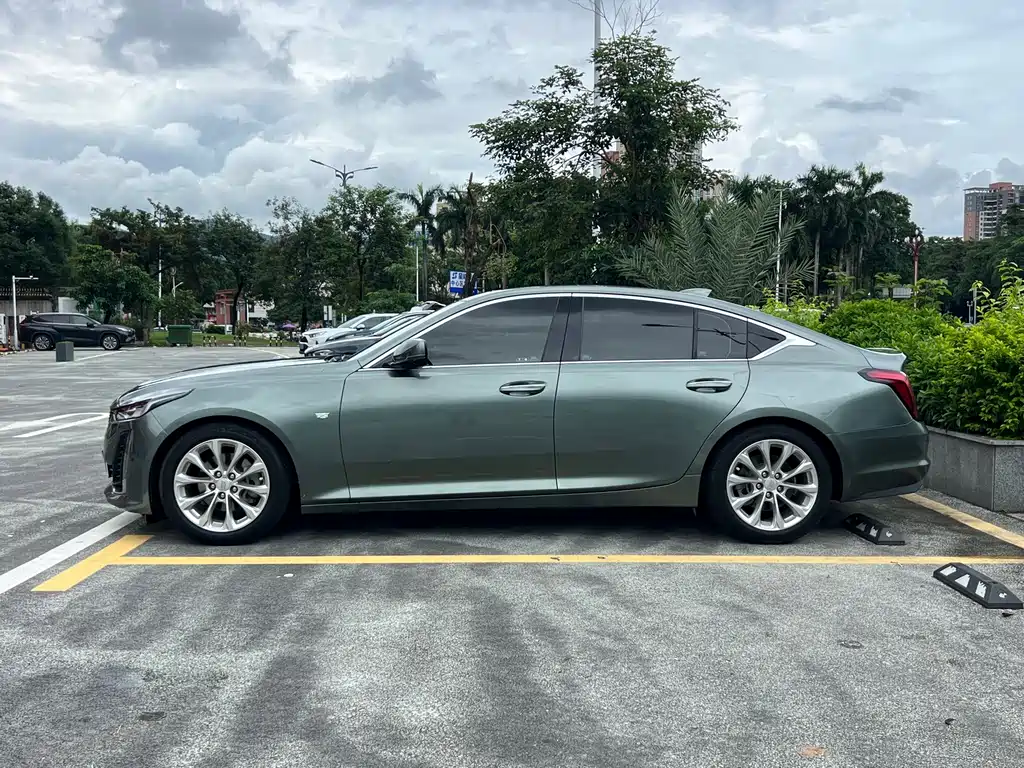 Cadillac CT5 — миниатюра 4