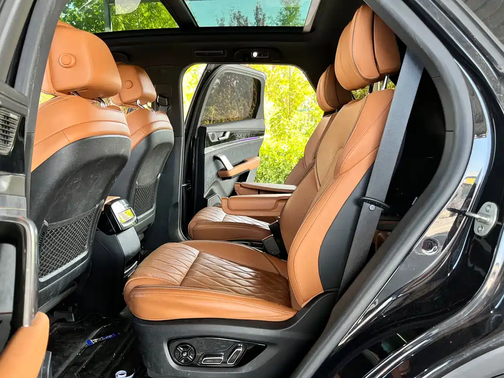 BYD Tang New Energy — миниатюра 12