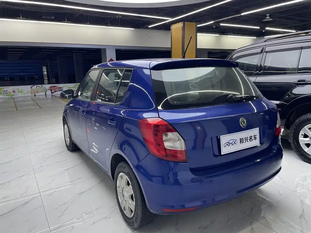 Skoda Fabia 2012 1.4L MT