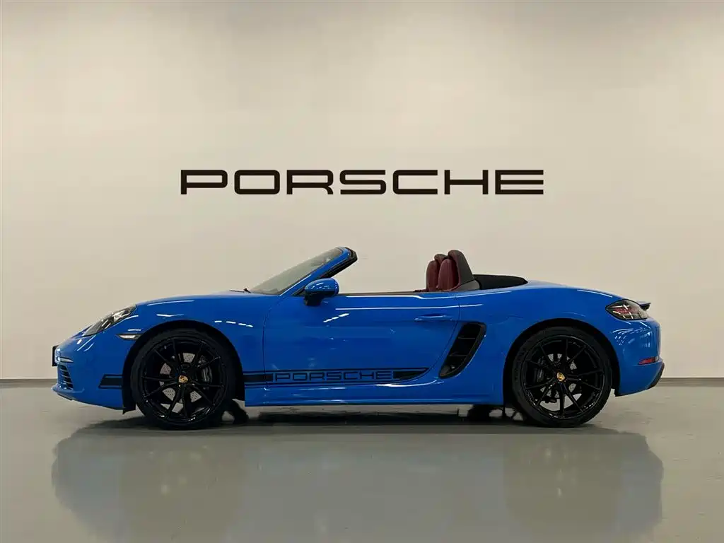Porsche 718 2022 Boxster 2.0T