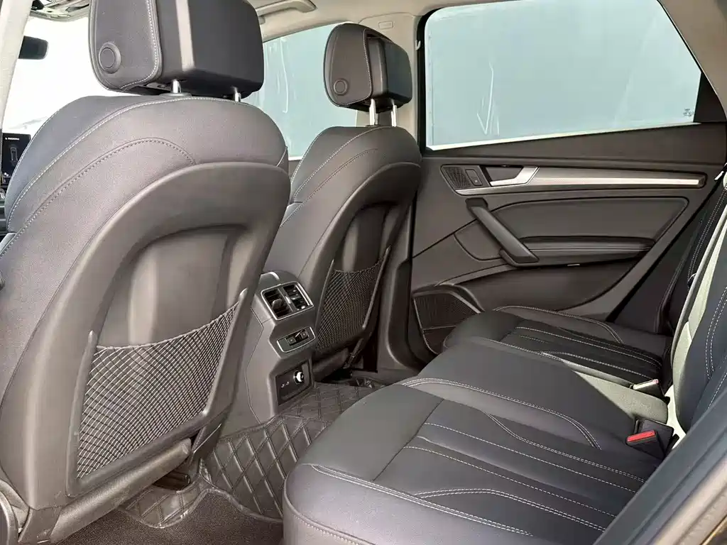 Audi Q5L — миниатюра 6