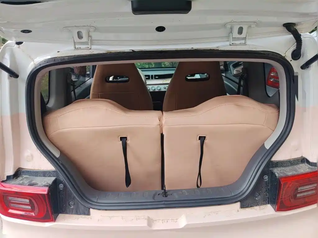 Wuling MINIEV — миниатюра 10