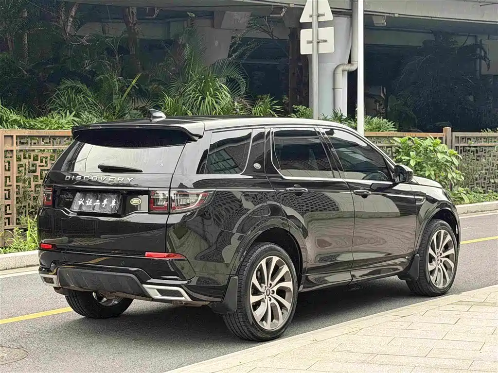 Land Rover Discovery Sport — миниатюра 4