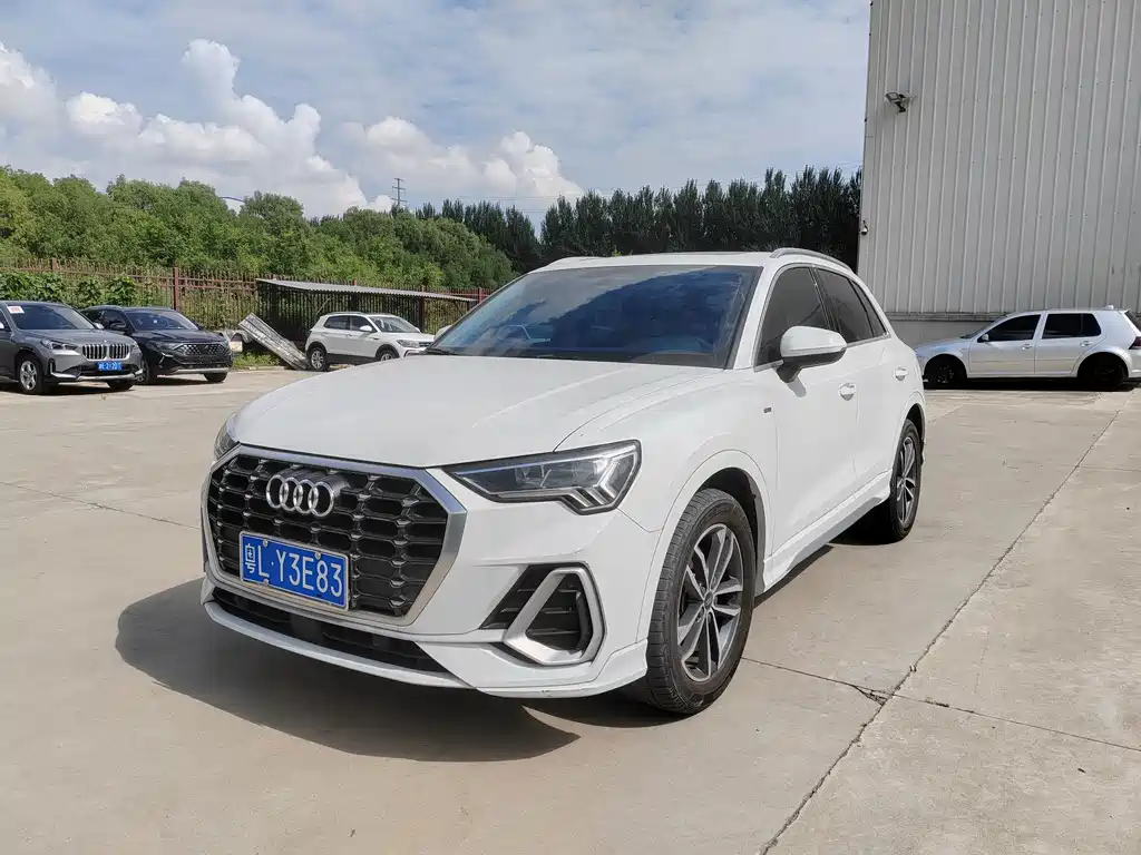 2023 Audi Q3 - zdjęcie 1 z 11