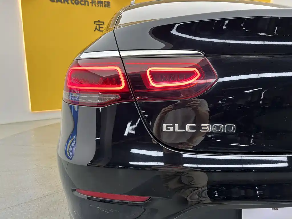 Mercedes-Benz GLC Coupe — миниатюра 11