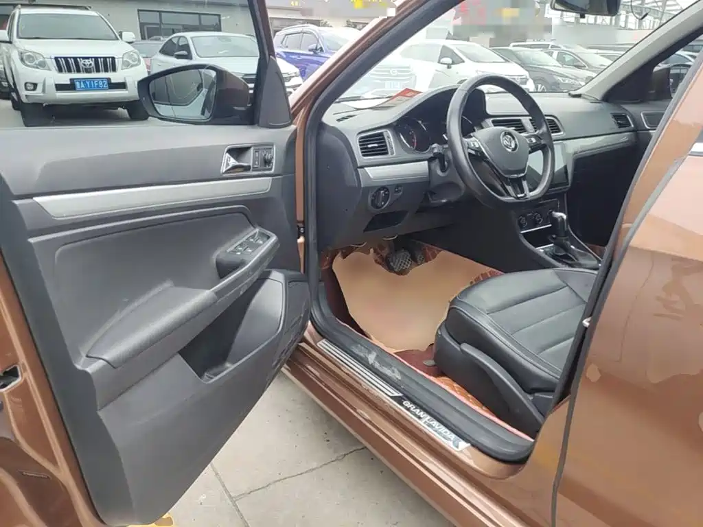 Volkswagen Gran Lavida — миниатюра 16
