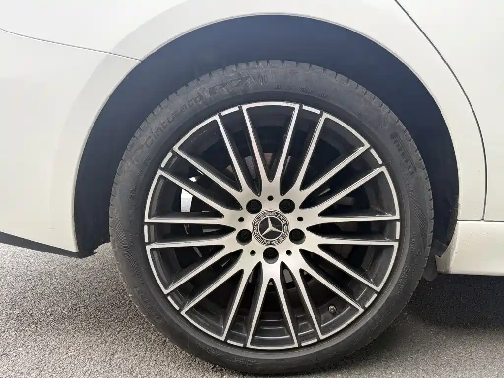 Mercedes-Benz C-Class — миниатюра 7