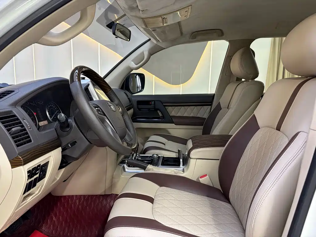 Toyota Land Cruiser — миниатюра 15