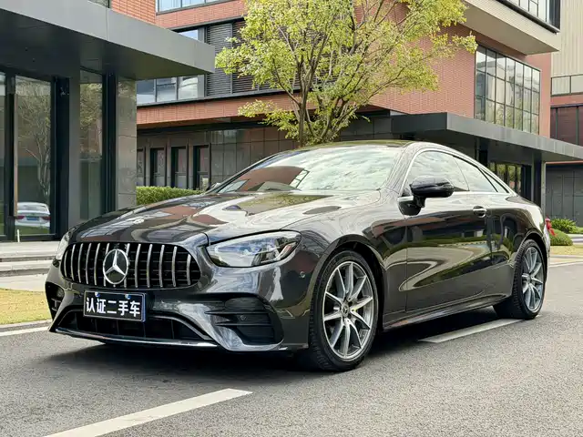 MERCEDES-BENZ E CLASS