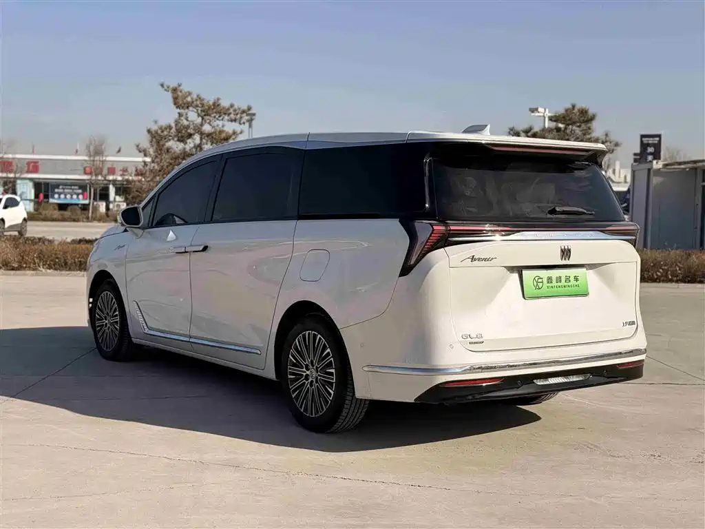 BUICK GL8 NEW ENERGY