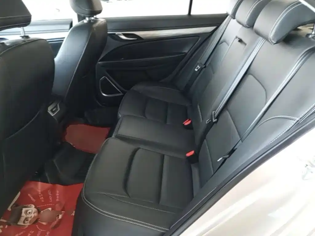 Geely Emgrand — миниатюра 17