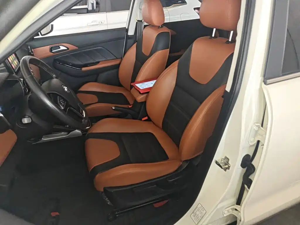 BAIC Senova X35 — миниатюра 15