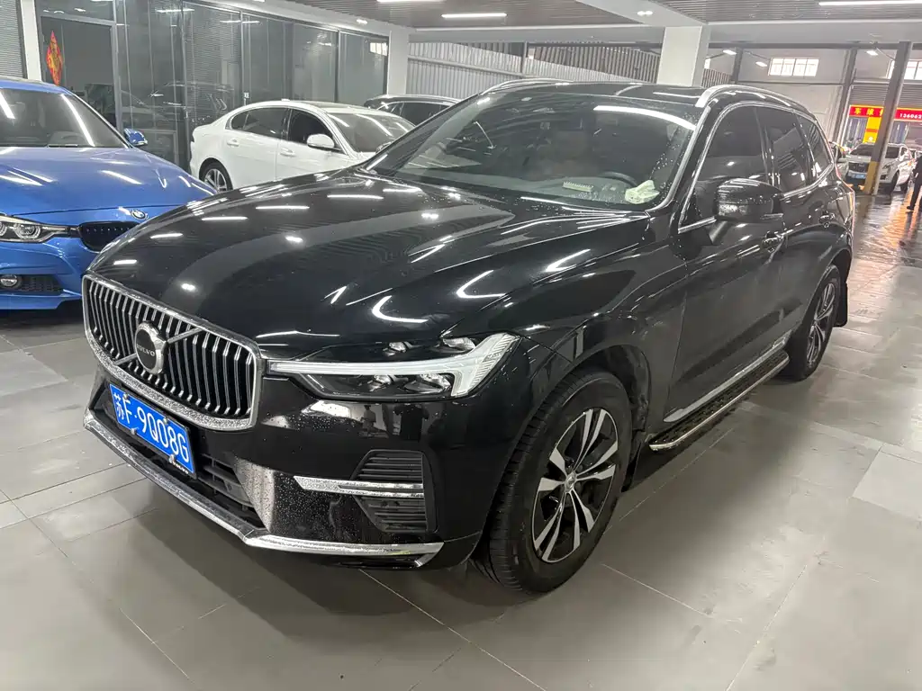 Volvo XC60 2022