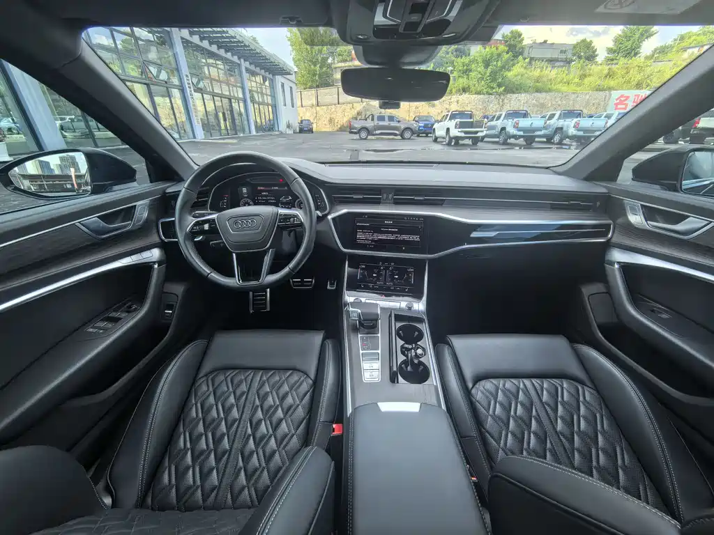 Audi A6L 2025 45 TFSI quattro