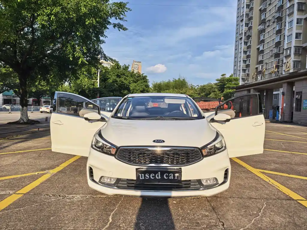 Kia K3 — миниатюра 5