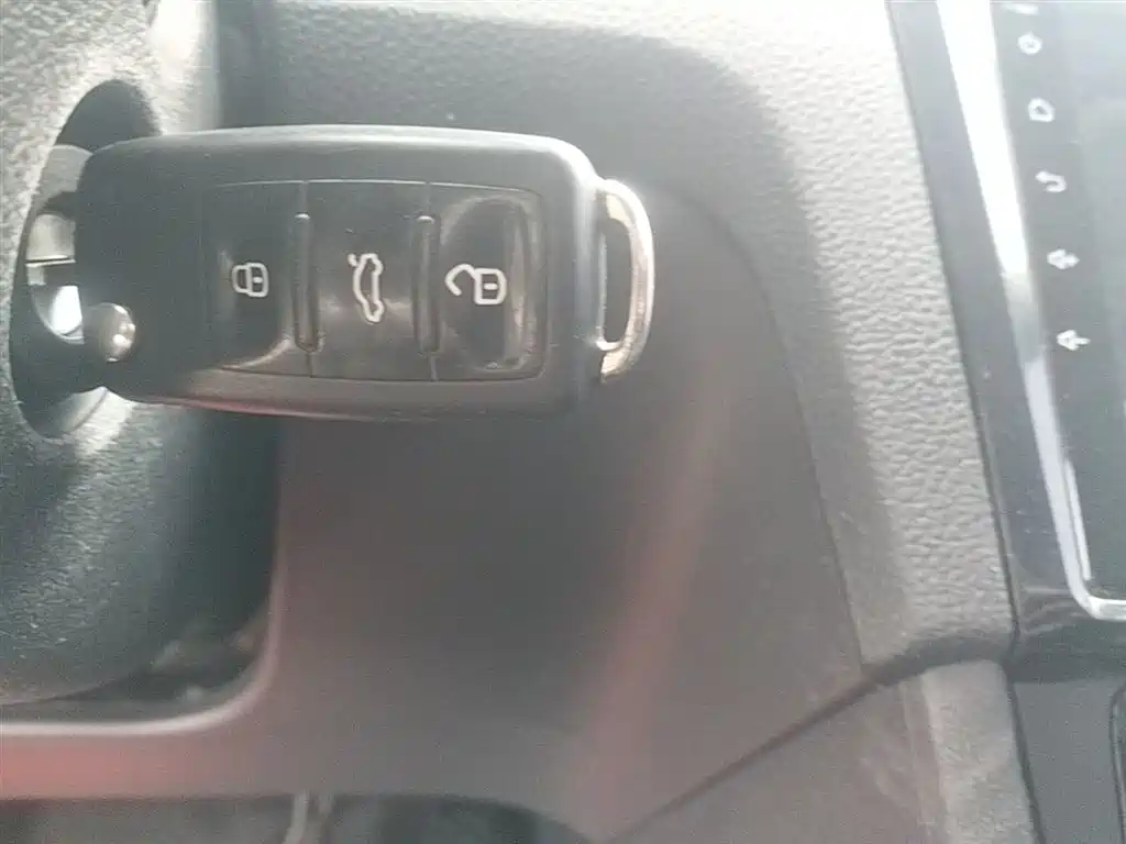 Volkswagen Santana 2019 1.5L AT VI