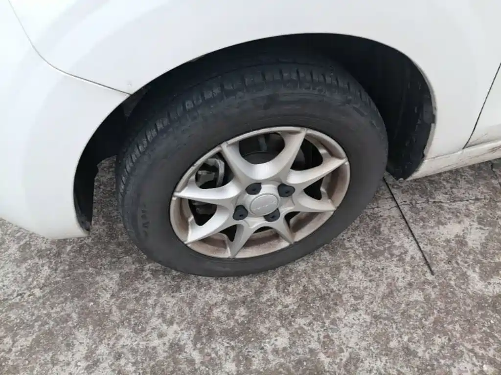 Roewe Clever — миниатюра 23