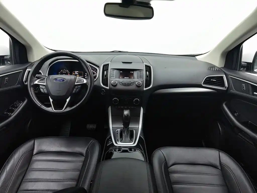 Ford Edge — миниатюра 5