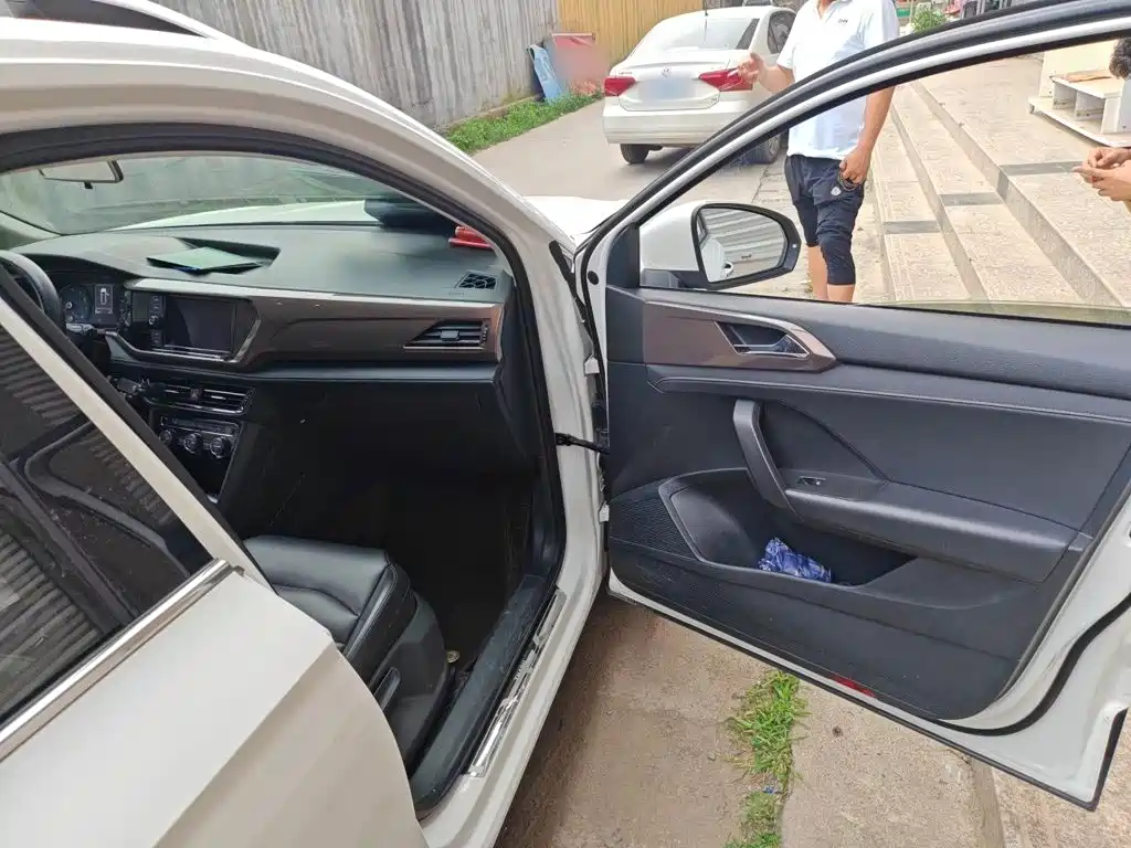 Volkswagen Tharu — миниатюра 20