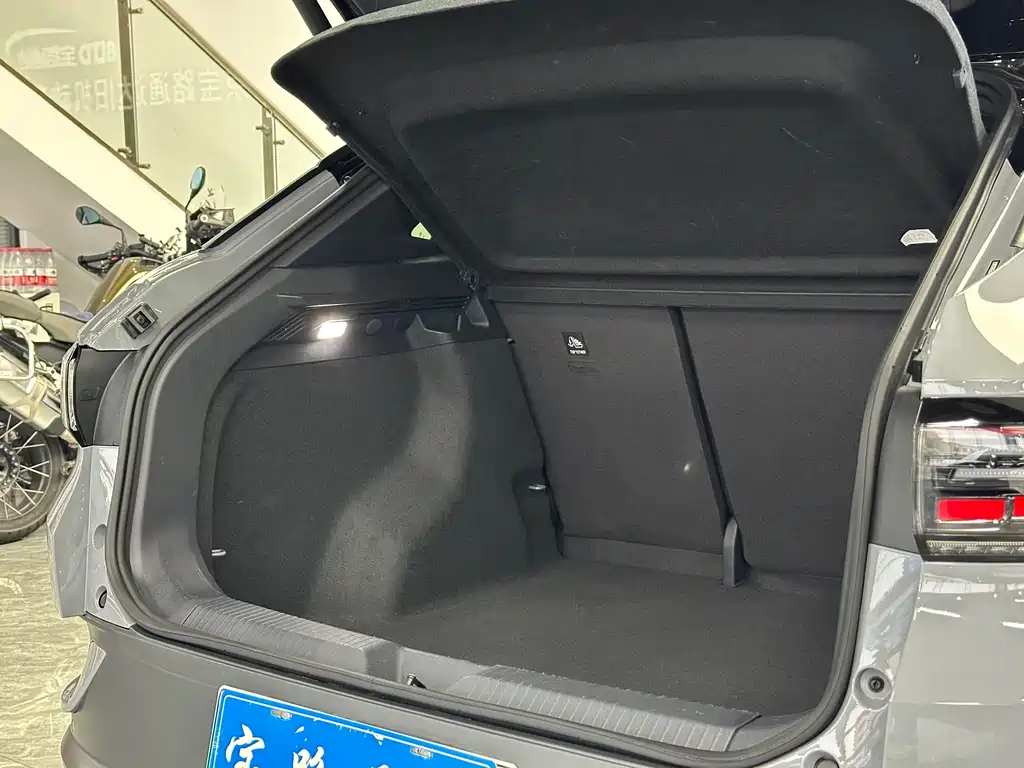 Volkswagen ID.4 Crozz — миниатюра 15