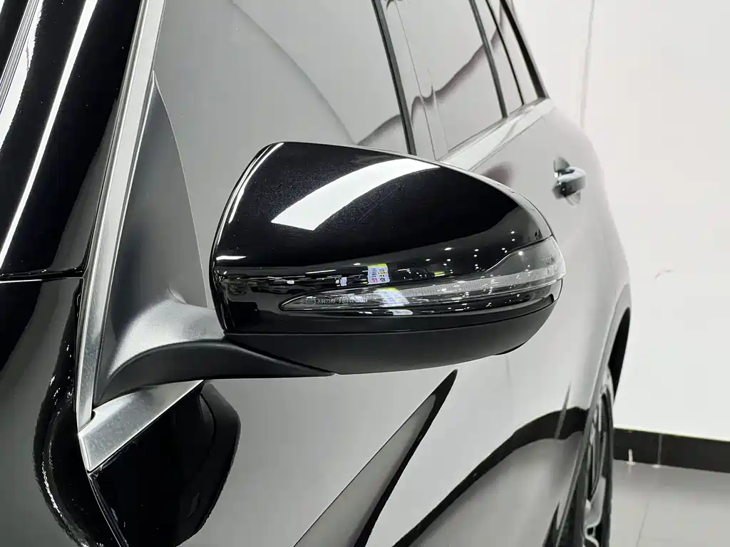 Mercedes-Benz GLC — миниатюра 11