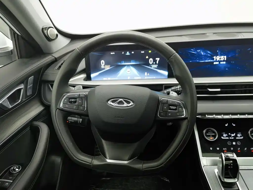 Chery Tiggo 8 — миниатюра 11