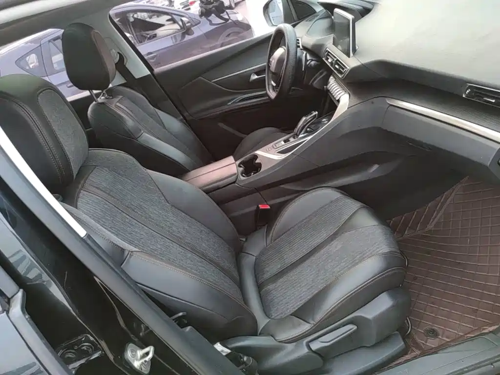 Peugeot 5008 — миниатюра 25
