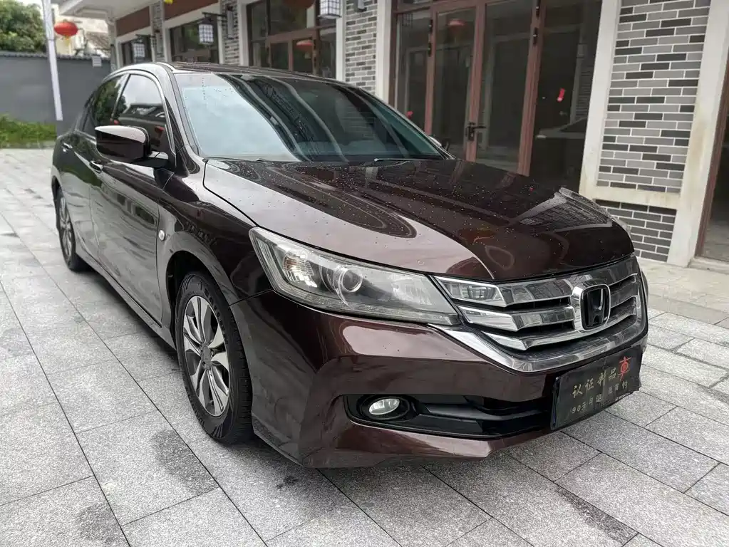 Honda Accord 2014 2.0L EX Luxury