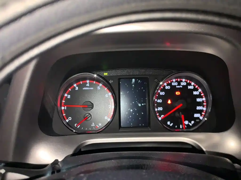Toyota RAV4 — миниатюра 4