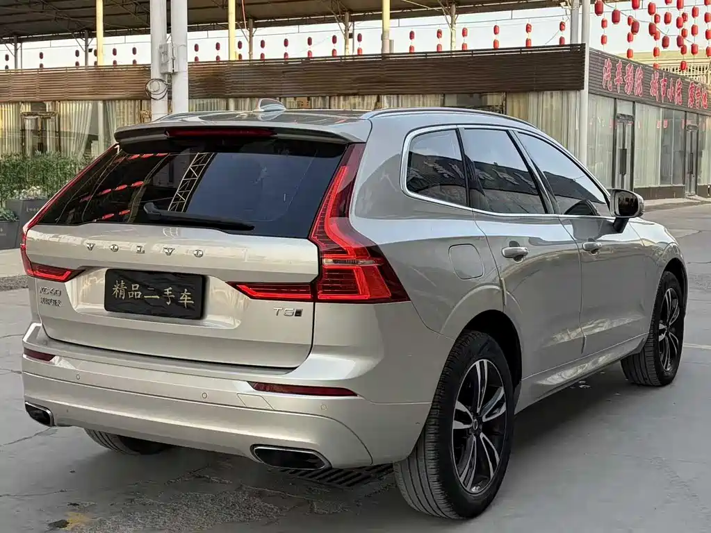 Volvo XC60 2019 T5 V