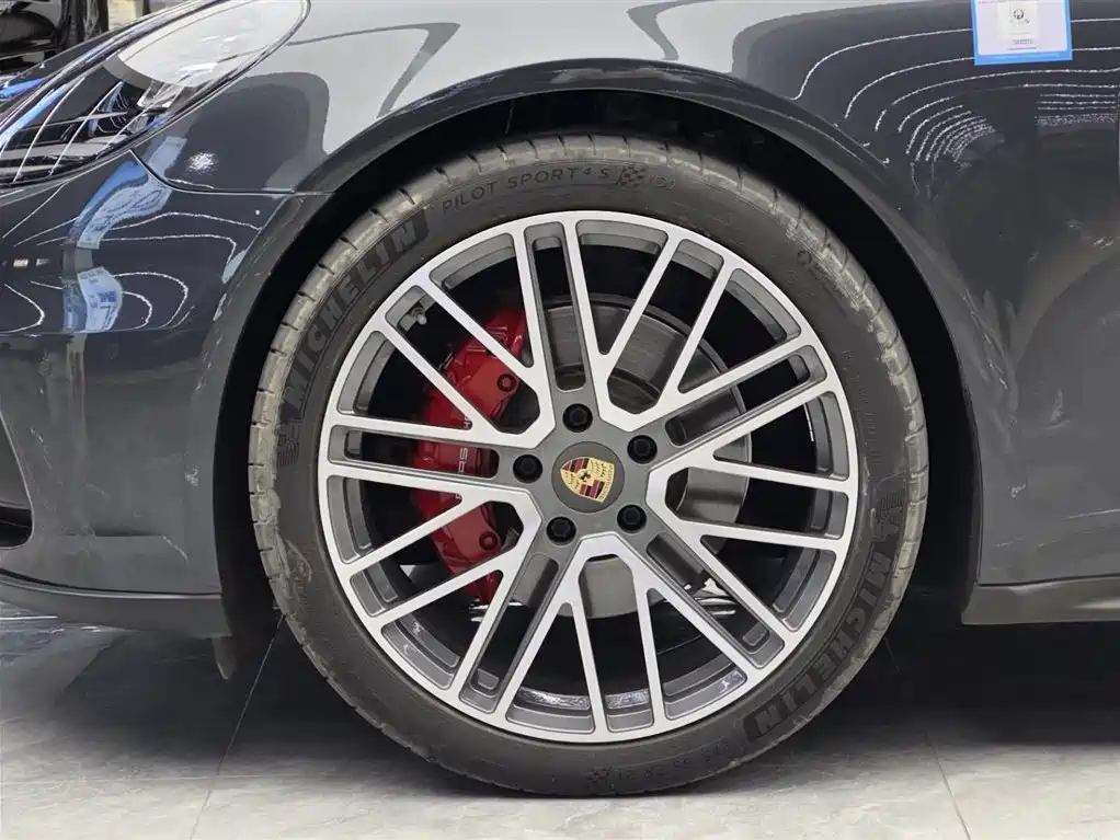 Porsche Panamera 2017 Panamera 4 Executive Long Wheelbase 3.0T