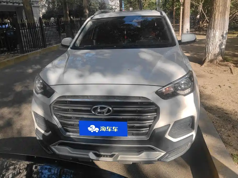 Hyundai ix35 — миниатюра 2