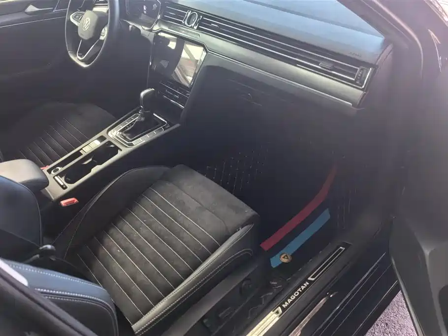 Volkswagen Magotan 2020 330TSI DSG Luxury