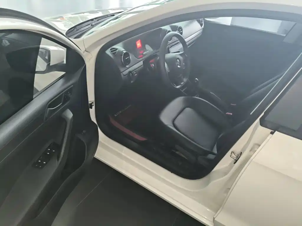 Volkswagen Jetta — миниатюра 16