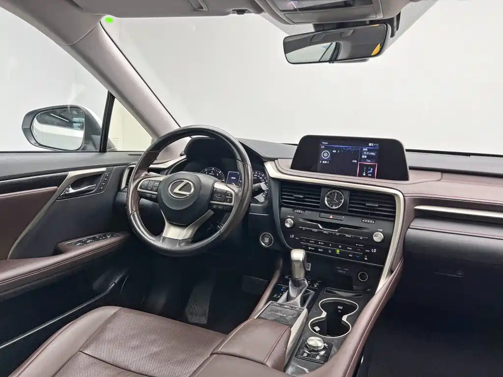 Lexus RX — миниатюра 22