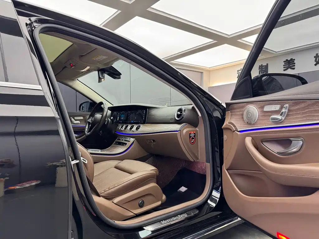 Mercedes-Benz E-Class E 2022 E 300 L Luxury