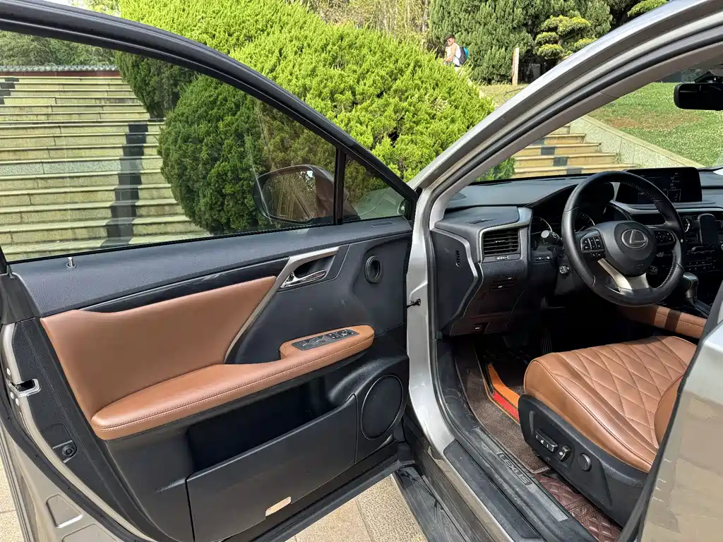 Lexus RX — фотографии объявления, Фото 12