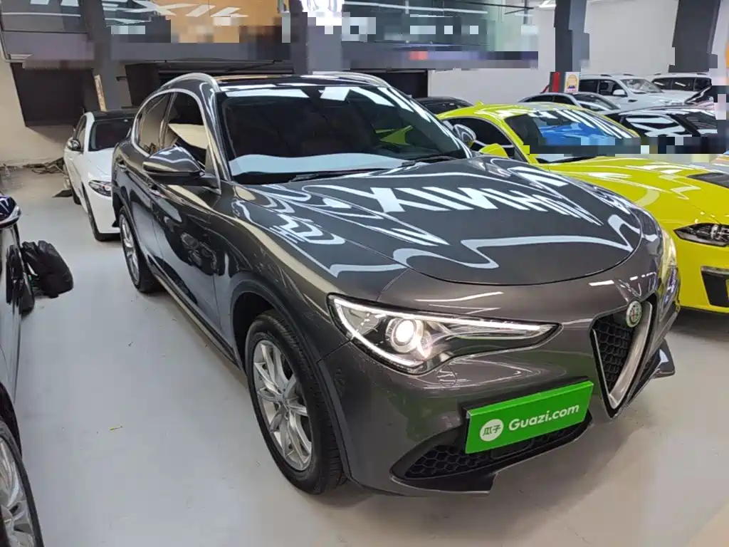 Alfa Romeo Stelvio 2020 2.0T 280HP Luxury