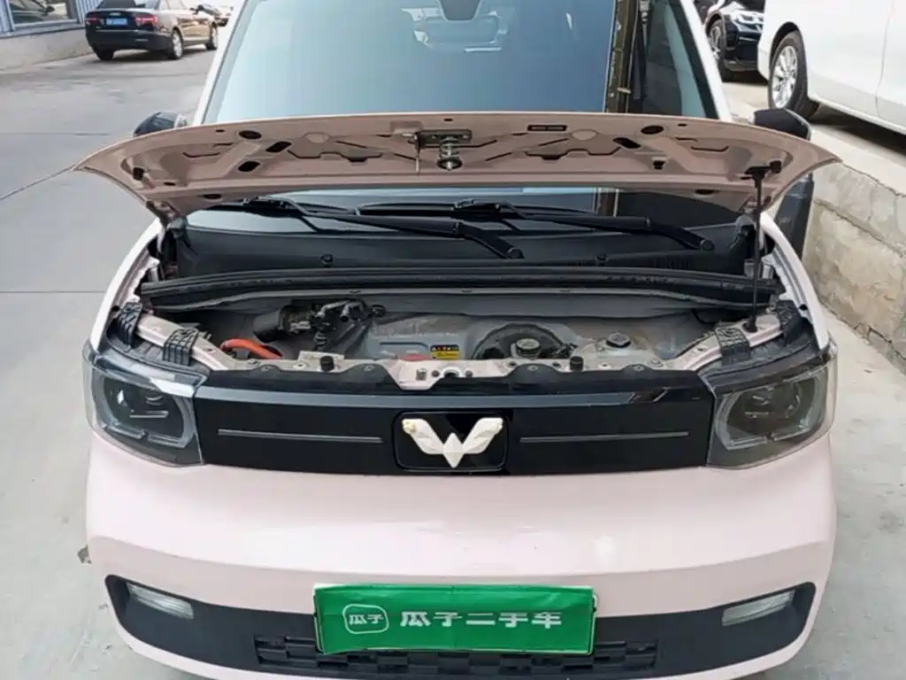 Wuling MINIEV — миниатюра 20