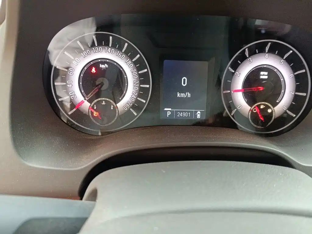 Roewe 950 — миниатюра 9