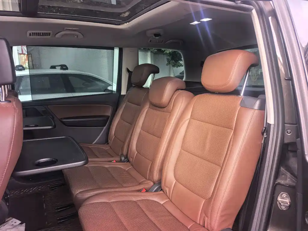 Volkswagen Sharan — миниатюра 14