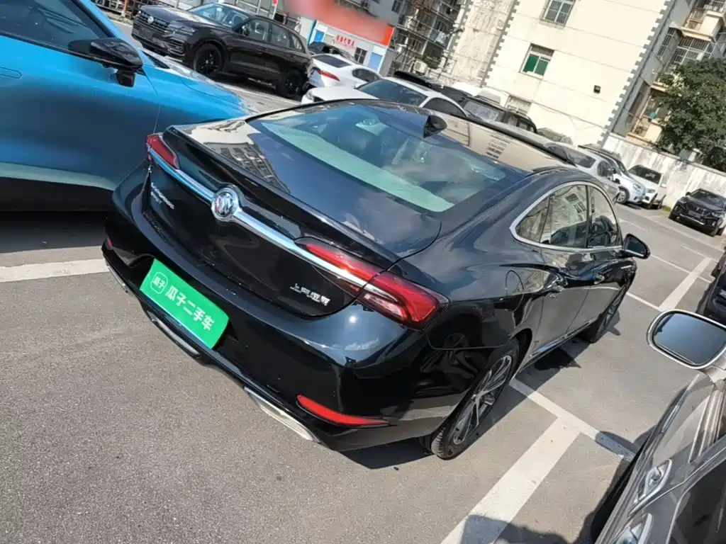 Buick LaCrosse — миниатюра 7