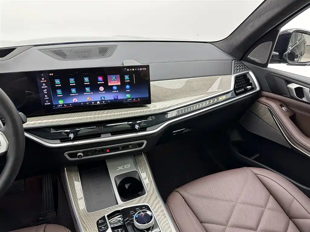 BMW X5 id 4514373 из Китая 19