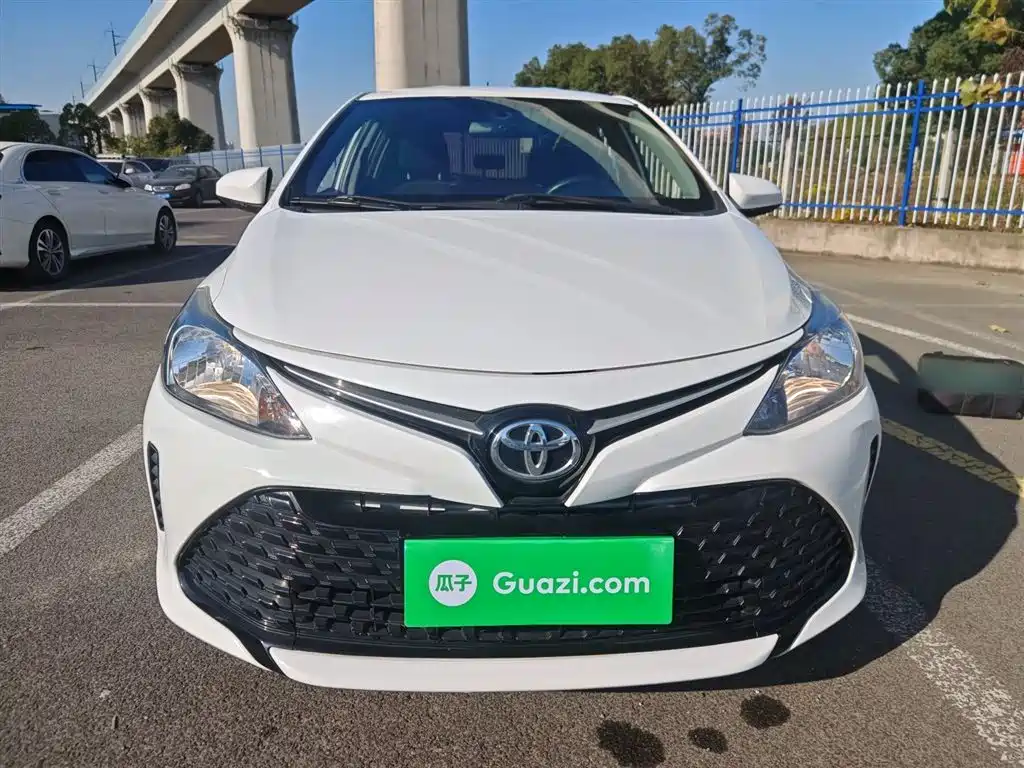 TOYOTA VIOS FS