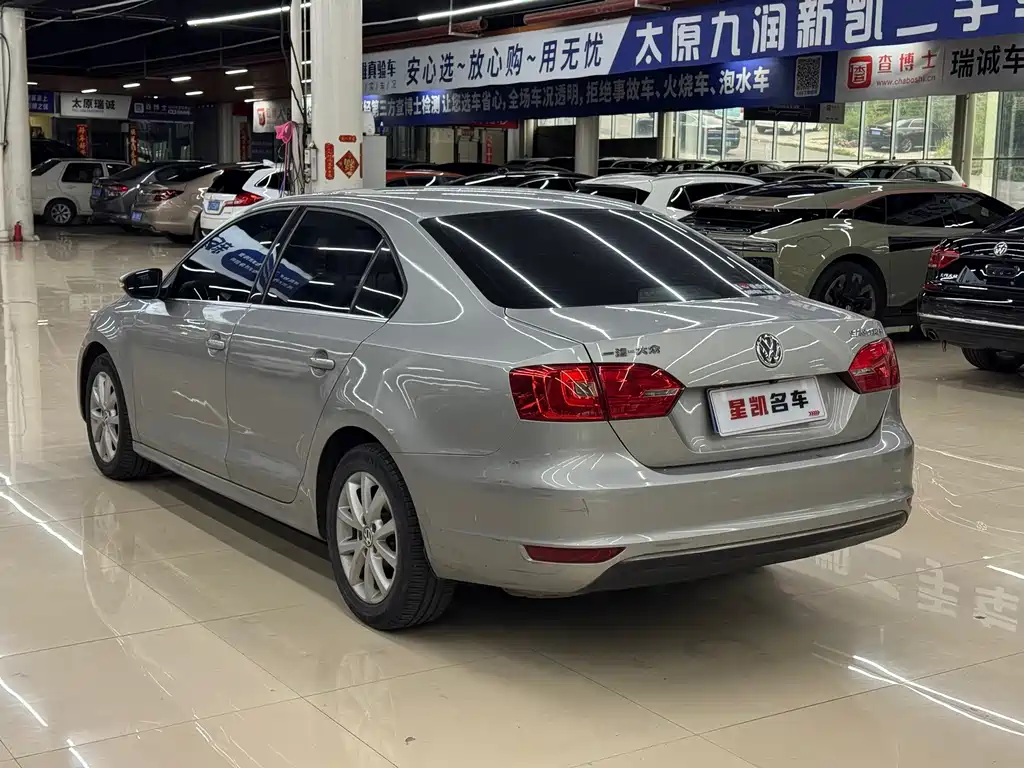 Volkswagen Sagitar — миниатюра 5