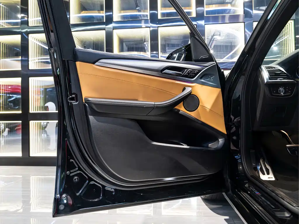 BMW X3 M — миниатюра 14