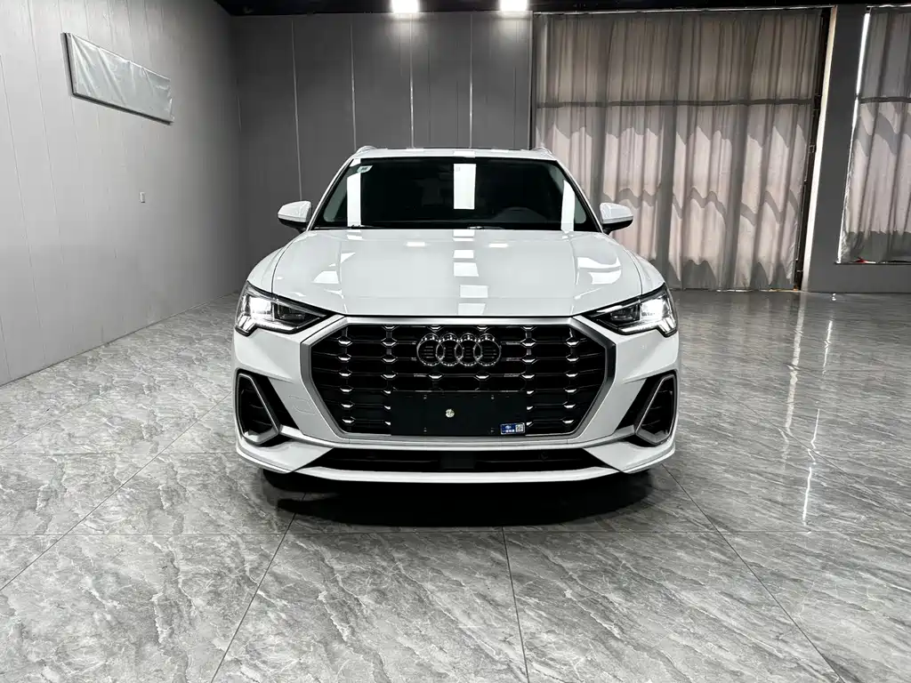 Audi Q3 — миниатюра 2
