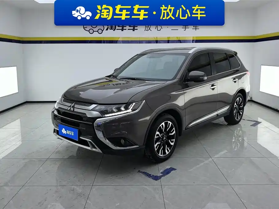 Mitsubishi Outlander 2021