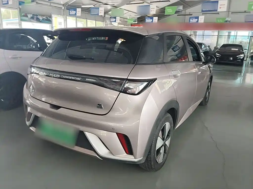 BYD Dolphin — миниатюра 7