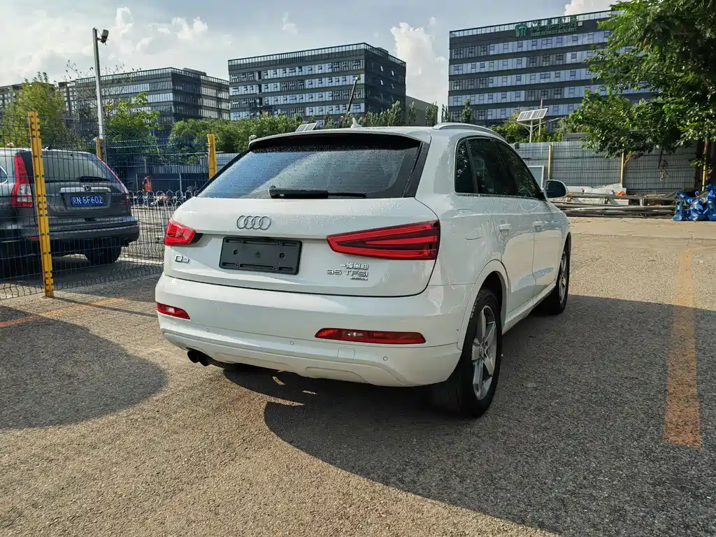 Audi Q3 — миниатюра 20